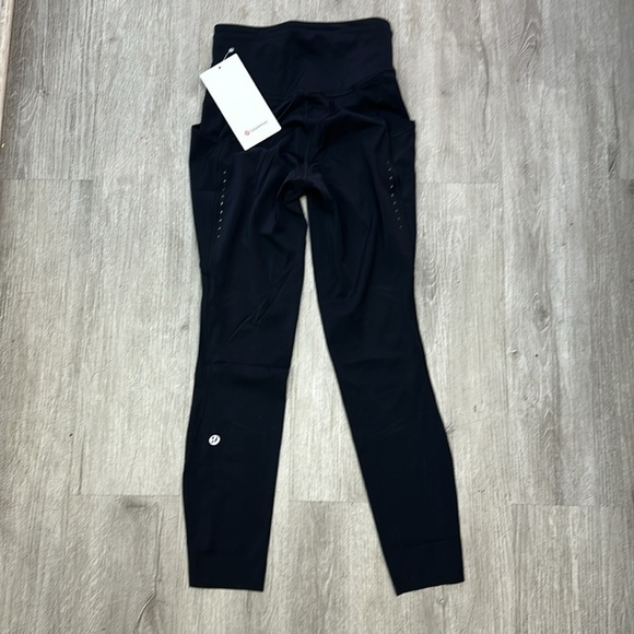 Lululemon Fast and Free High-Rise Tight 25” Pockets
Updated - Picture 8 of 11